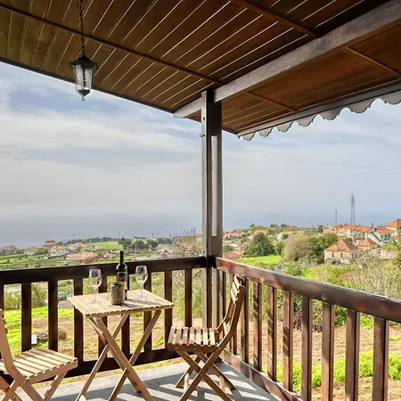 Do Relogio D'agua, A In Madeira Chalet *