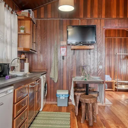 Do Relogio D'agua, A In Madeira Chalet *