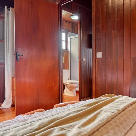 Chalet Do Relogio D'agua, A In Madeira *