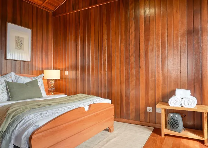 Do Relogio D'agua, A In Madeira * Ponta do Sol (Madeira)