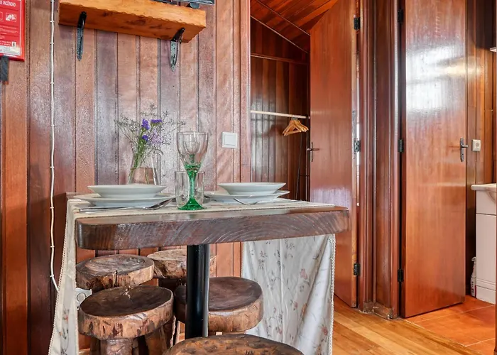 Do Relogio D'agua, A In Madeira Horská chata